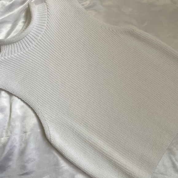 Turtle neck crop top - Picture 1 of 2